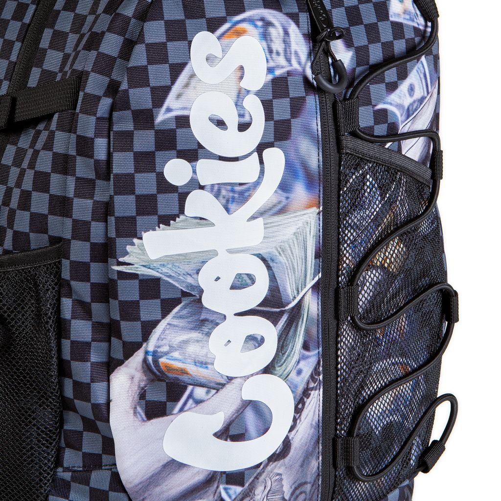 Throwin Bands Bungee Backpack