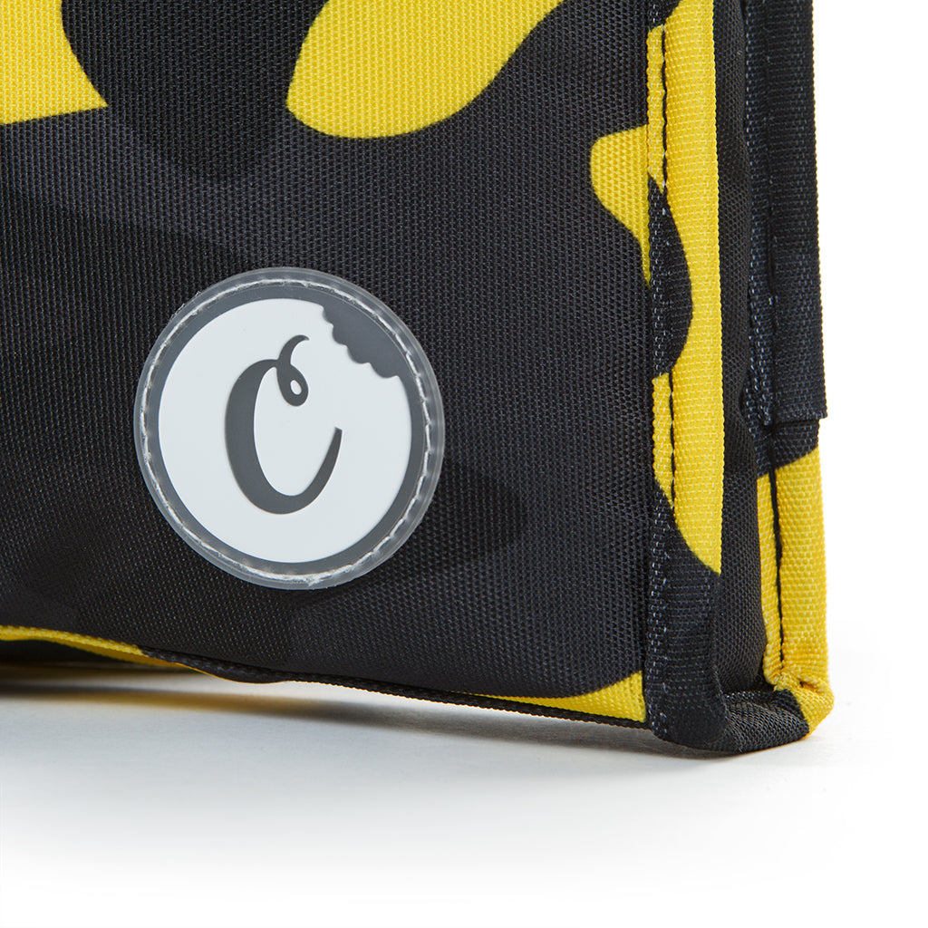 The Bizznizz Smell Proof Shoulder Bag