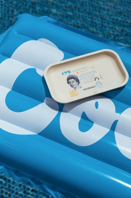 Small Cookies London Pound Cake Metal Tray